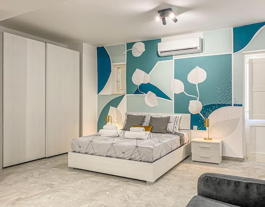 Designer Duplex Penthouse In Floriana 아파트 외부 사진